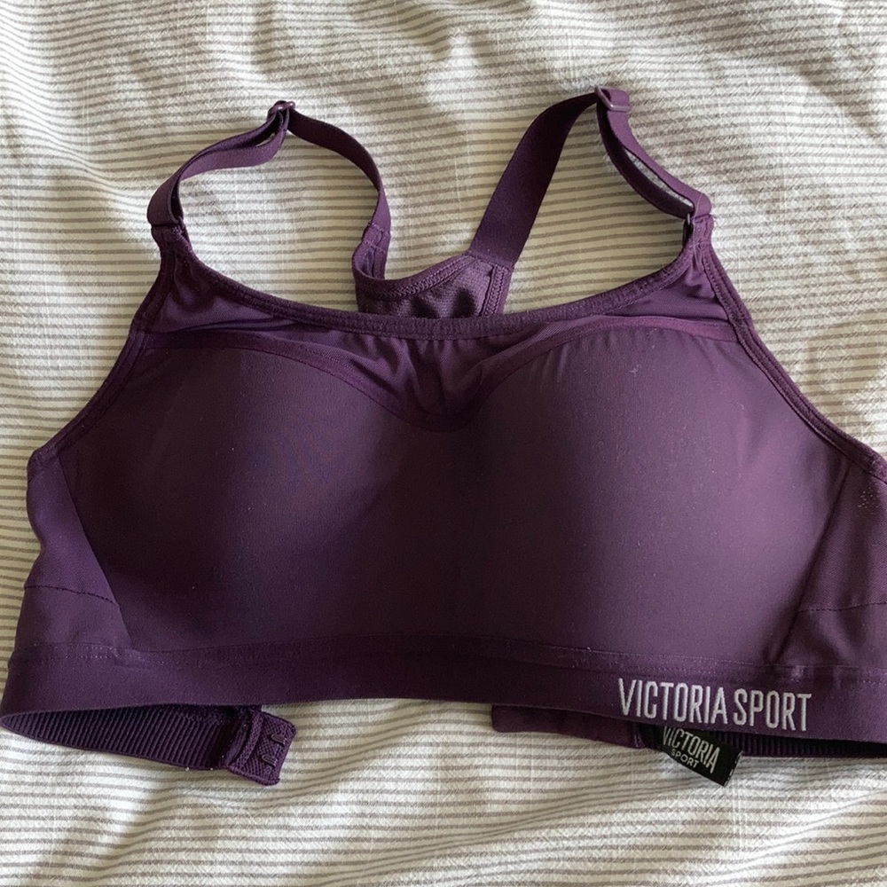Victoria’s Secret Sports Bra 32C